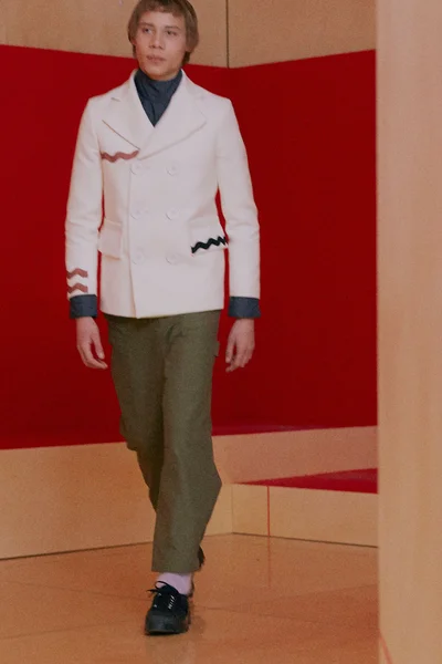 Look 5